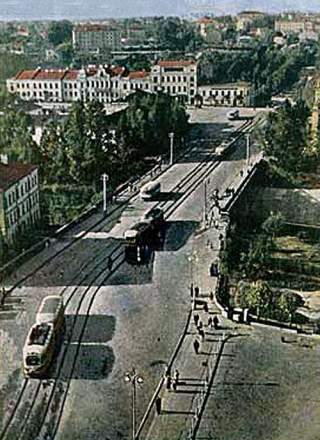 ул.Ленина, вид на площадь Свободы