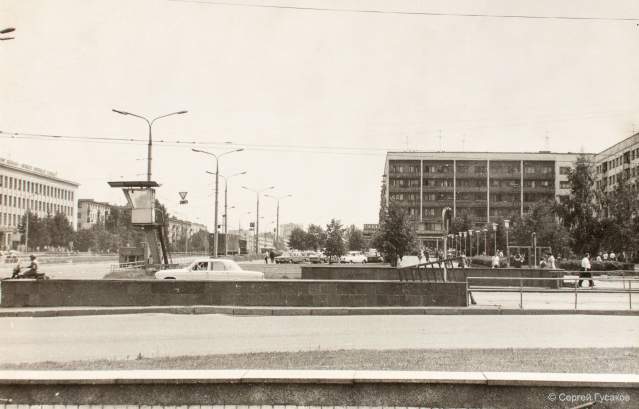 Пост ГАИ на площади Победы